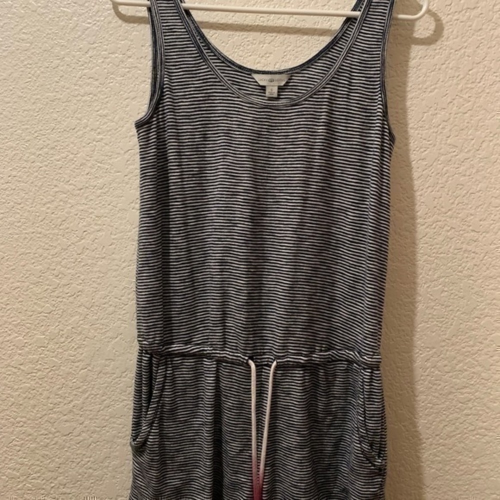 Lucky Lotus size small romper - Picture 4 of 7